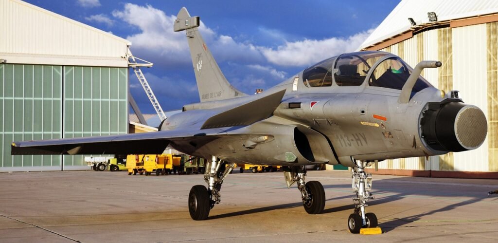 Rafale with Radar vs J-10C Radar