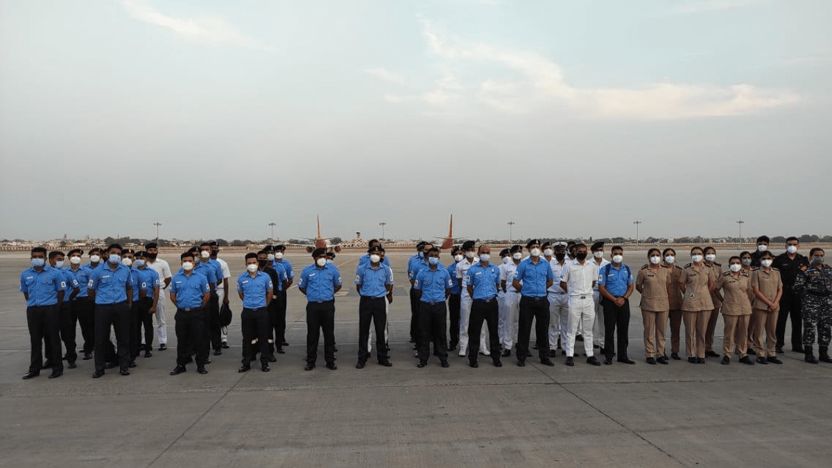 INDIAN NAVAL MEDICAL TEAM FROM WESTERN NAVAL COMMAND DEPUTED FOR PM COVID CARE HOSPITAL AT AHMEDABAD
