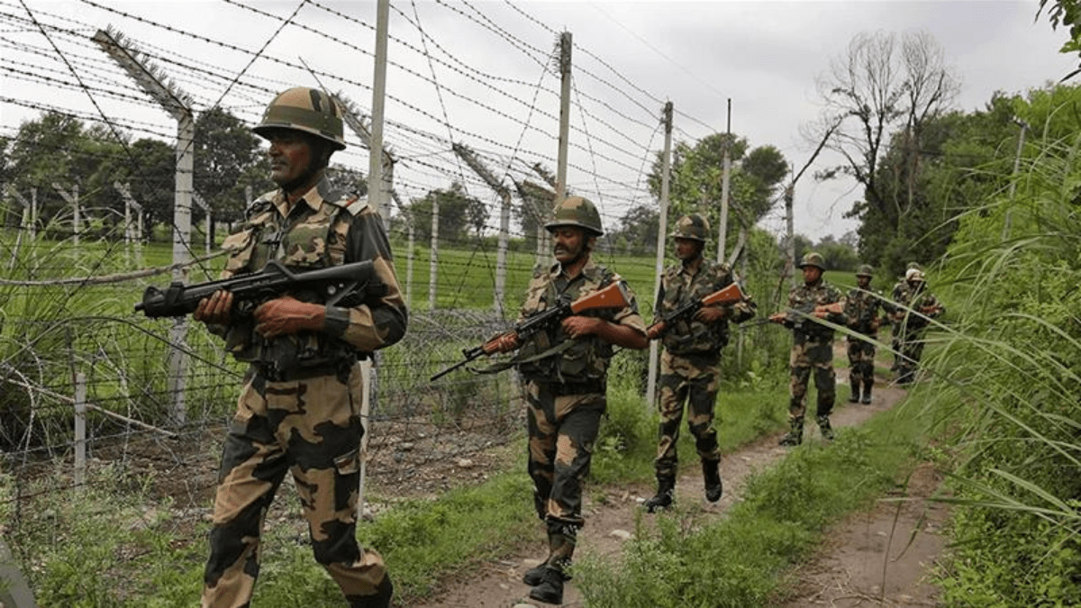 BSF Hands Over Pakistani National To Pak Rangers