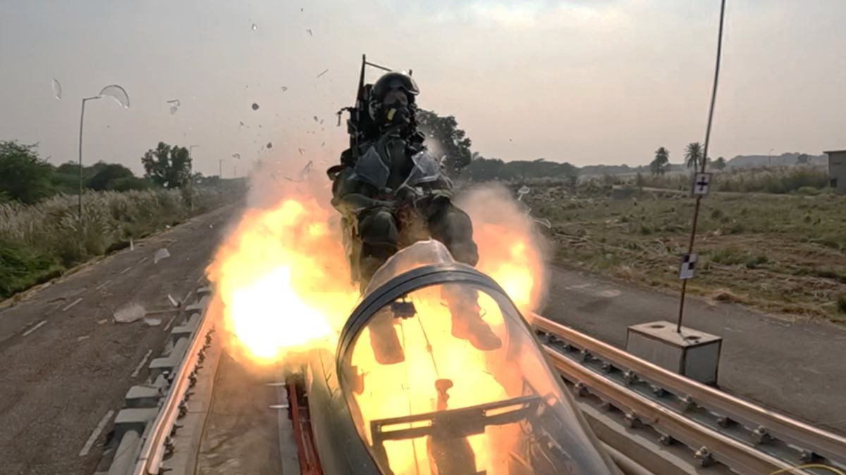 DRDO Rocket-Sled Test Puts India in Elite Club